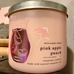 Bath & Body Works Candle